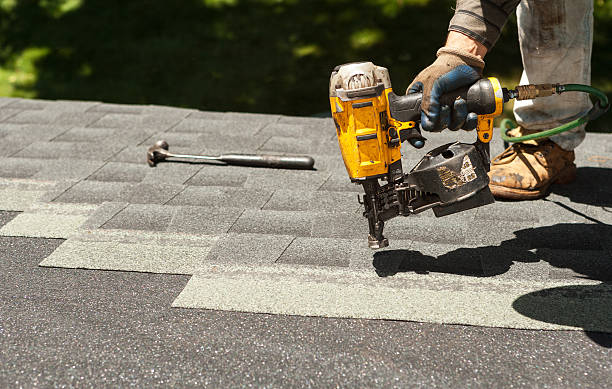 Best Storm Damage Roof Repair  in Alderwood Manor, WA